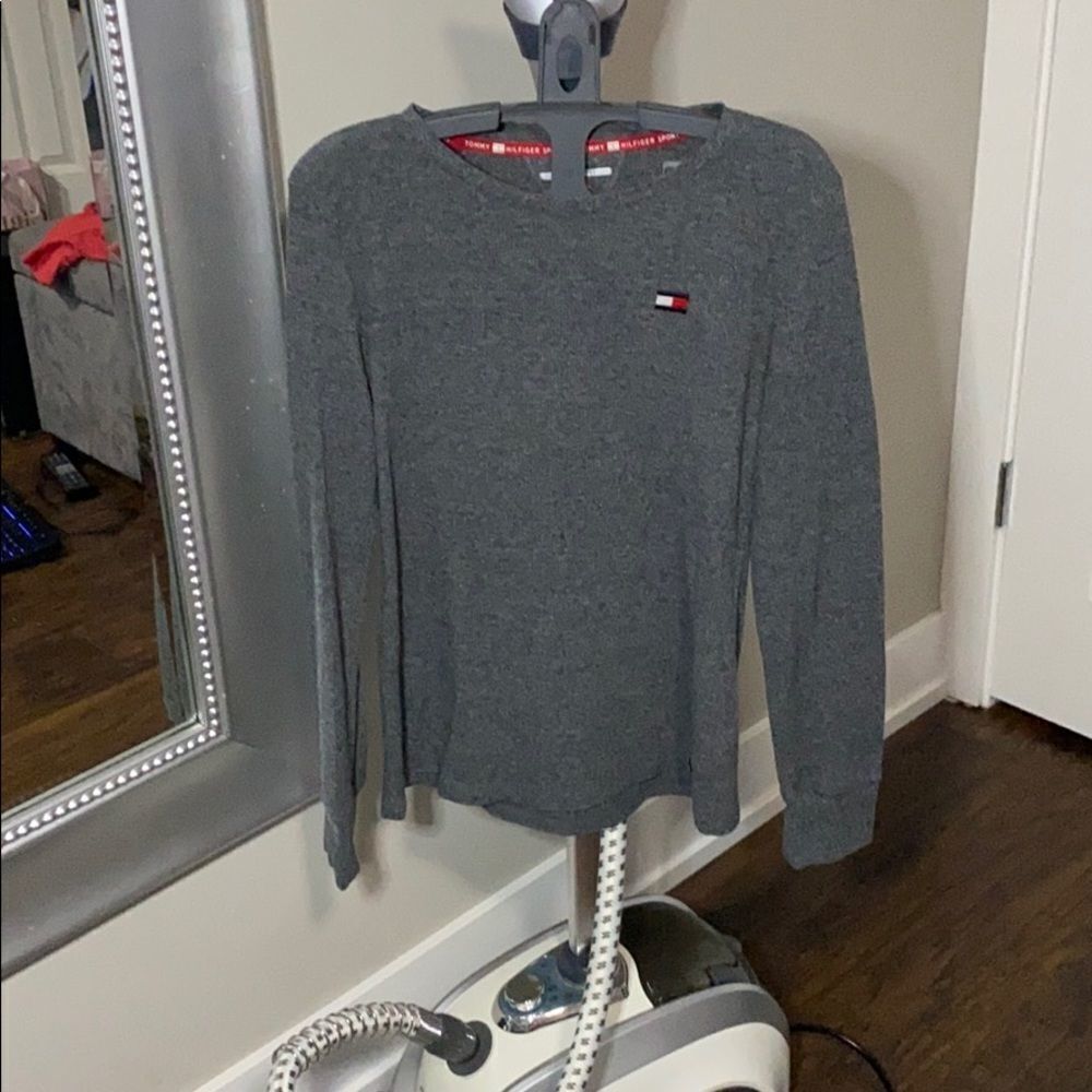 Tommy Hilfiger sport long sleeve pull over sweatshirt size m